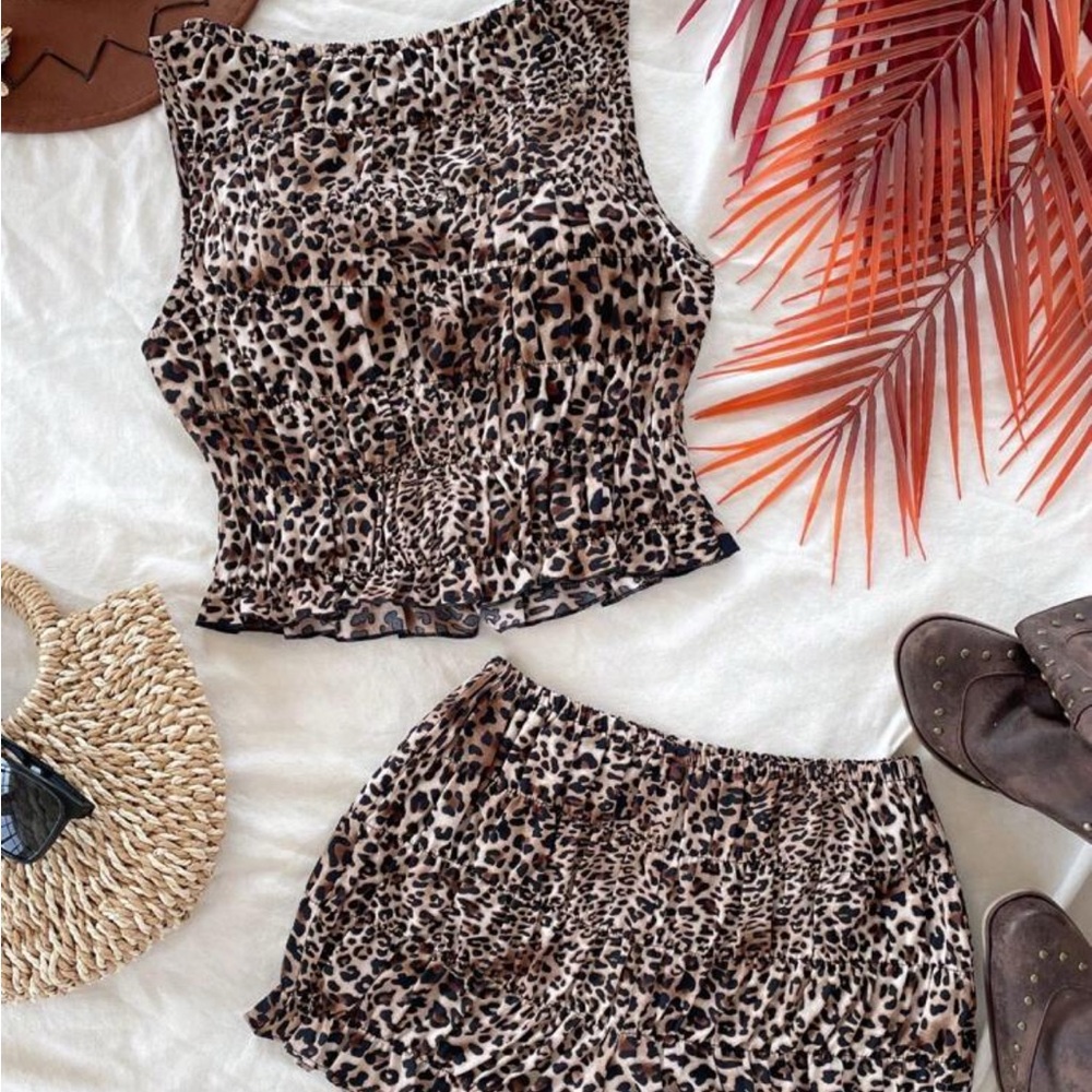 NEW* Leopard Print Sleeveless Top and Shorts Set
